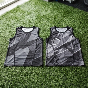 Chaleco de Boxeo MMA Personalizado con Estampado, Chaleco Deportivo sin Mangas para Hombre, Chaleco de Entrenamiento Deportivo, Chaleco de Sublimación para Gimnasio y Fitness - Product Image 2