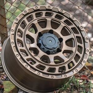 Jantes forgées Beadlock 4X4 sur mesure, design concave tout-terrain, 5x114.3 5x120 5x160 6x139.7 FABRIQUÉES À TAIWAN - Product Image 4