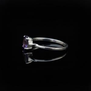 Bague artisanale en argent 925 avec améthyste naturelle, taille ovale, sertie à griffes, certifiée par un tiers, style minimaliste, pour mariage, Christian - Product Image 4