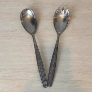 Cuillères et fourchettes à salade en bois style scandinave – Design minimaliste pour des tables modernes et apaisées - Product Image 5