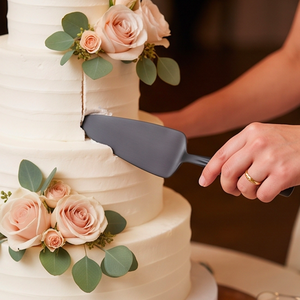 Couteau à gâteau noir élégant, outil de service de luxe pour la découpe de gâteaux de mariage, les anniversaires, la restauration et les célébrations - Product Image 5