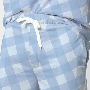 Conjunto de dos piezas de punto a cuadros informal de verano para hombre, camiseta de manga corta y pantalones cortos a cuadros blancos y azul claro - Product Image 6