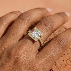 Bague de promesse en diamant taille princesse 3,00 carats de haute qualité, cultivé en laboratoire, or massif 14 carats, cadeau surprise pour fête, mariage, unisexe - Product Image 2
