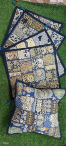 ปลอกหมอนสี่เหลี่ยมงานแฮนด์เมดจาก Keshav Handicrafts ผ้าฝ้าย 100% สไตล์วินเทจโบโฮ ปรับแต่งได้ ปิดแบบซองจดหมาย เหมาะสำหรับใช้ในบ้านและโรงแรม - Product Image 6