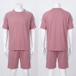 Conjunto deportivo de dos piezas con logotipo personalizado bordado: camiseta y pantalones cortos holgados para hombre, ropa deportiva de gimnasio, camiseta de verano con pantalones cortos. - Product Image 2