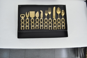 Juego de Cubiertos Decorados en Oro de 5 Piezas, Juego de Cuchillos para Queso Artesanales de 5 Piezas, Juego de Cubiertos de Lujo en Caja de Regalo Dorada de 10 Piezas - Product Image 3