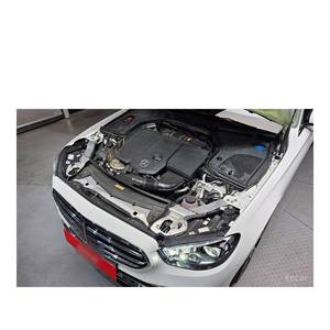 Mercedes-Benz Clase E E220d 4MATIC Exclusive Septiembre 2023 34,185 km Diésel Automático Asientos de Cuero Cámara Trasera Volante a la Izquierda - Product Image 6