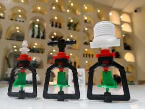 Micro-asperseur rotatif à 360 degrés avec connecteur d'entrée à barbelures pour l'irrigation des vergers et des exploitations maraîchères - Product Image 1