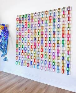 Chaîne décorative en résine époxy faite à la main, écologique et haut de gamme, en forme de hibou, pour l'art mural contemporain et les objets de collection Diwali - Product Image 2