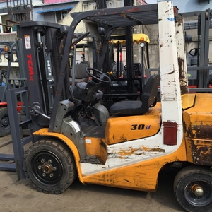 Carrello Elevatore Usato <span class=keywords><strong>TCM</strong></span> FD30 Più Venduto, Capacità 3000kg, Alimentato a Diesel, Pronto all'Uso per Magazzino, Macchina in Vendita - Product Image 1