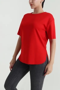 เสื้อยืดคอเต่าแขนสั้นทรงปกติสำหรับผู้หญิง EVER GLOW สีพื้น ผ้าฝ้าย 100% ระบายอากาศได้ดี แห้งเร็ว - Product Image 2