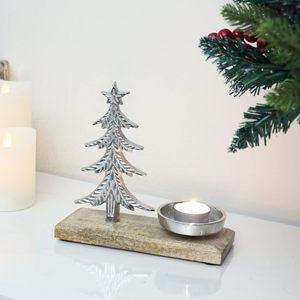 Porte-bougie de Noël en métal léger et apaisant avec base en bois, hauteur 18 cm, décoration traditionnelle pour utilisation sur table intérieure - Product Image 2
