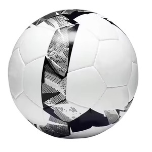 Ballon de football de qualité supérieure avec une durabilité exceptionnelle, des performances équilibrées et une expérience de jeu professionnelle - Product Image 1