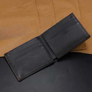 Portefeuille pour homme noir à motif vieilli, fentes incurvées pour cartes, bande fine pour billets, luxe, qualité supérieure, cuir lisse, logo personnalisé - Product Image 2
