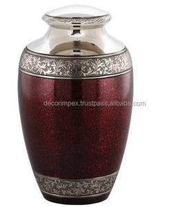 Urna Funeraria Moderna de Latón con Diseño Intrincado de Filigrana Floral/Hojas de Roble, Florero de Mesa para Servicios Funerarios - Product Image 6