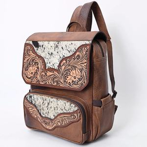 Mochila de Viaje Unisex Estilo Western Rodeo Internacional Hecha a Medida, Piel de Vaca Natural, Pelo, Cuero Genuino Vintage Animal - Product Image 1
