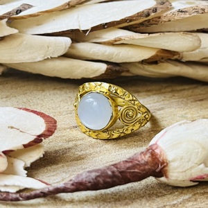2026 Latest Moonstone <b>Ring</b> Boho Floral <b>Statement</b> <b>Ring</b> Women Brass Gold Plated Jewelry 18k Gold Plated Boho Floral Wholesale <b>Ring</b> - Product Image 5