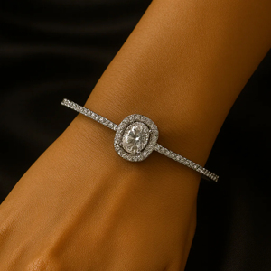 Bracelet en moissanite taille ovale, argent 925 plaqué rhodium, bracelet classique pour femme, bijoux de mariage - Product Image 2