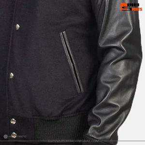 Veste universitaire pour homme Daphnia, veste bomber personnalisée, manches en cuir, streetwear universitaire, veste de baseball à boutons pression - Product Image 5