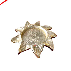 Plats de service en forme de pomme, en aluminium de luxe, fabriqués à la main, écologiques, pour restaurants et décoration intérieure - Product Image 5