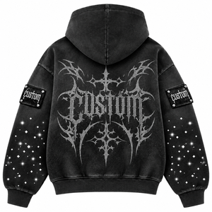 Sudadera con Capucha Gótica con Cierre, Unisex, Negra, con Logotipo Personalizado, Corte Regular, Estilo Urbano de Invierno, con Parches en las Mangas - Product Image 2