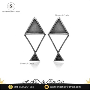 Bijoux en laiton plaqué argent antique nouveauté boucles d'oreilles en forme de cerf-volant de créateur femmes argent oxydé avec fêtes de mariage - Product Image 2