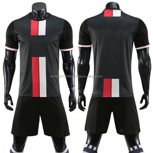 Uniforme de fútbol de poliéster 100% de alta calidad transpirable de secado rápido, conjunto de equipo, camisetas de fútbol personalizadas, ropa de fútbol ajustada - Product Image 1
