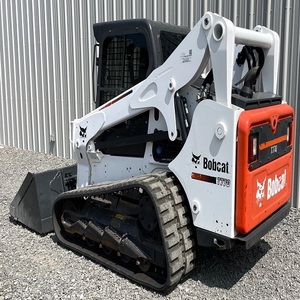 Chargeuse sur pneus Bobcat T770 puissante avec chenilles robustes, hydraulique à haut débit et forte capacité de levage - Product Image 5