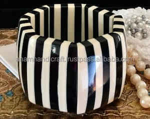 High Quality Customized Women's Handcrafted Angel Resin Fashion Bracelet Handmade Indian Model Pattern Color Strand Resin Crafts - Product Image 5