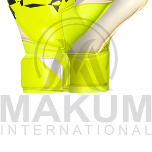 Guantes de Portero de Fútbol de Dedo Completo, Color Amarillo Neón con Patrón Negro, Antideslizantes, Material PU, Impermeables, Cierre con Cordón, Unisex - Product Image 5