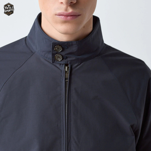 Chaqueta Bomber Impermeable y Cortavientos para Invierno, con Cuello Alto, Cierre de Cremallera, Manga Larga, Logotipo Personalizado Impreso, Transpirable - Product Image 4