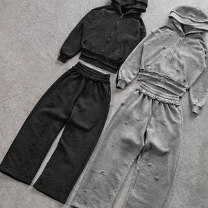 Ensemble personnalisé hiver vintage délavé : Sweat à capuche double et pantalon ample court en molleton de coton léger et respirant à taille élastique - Product Image 3