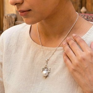 Collier pendentif en perle d'eau douce de qualité AAA JEWELTECH, chaîne à maillons en argent sterling 925 plaqué or, style bohème, pour femme, anniversaire - Product Image 1