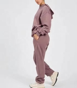 Conjunto Deportivo Unisex de Algodón con Capucha, Color Sólido, Corte Holgado, Sudadera y Pantalones Largos con Bolsillos Laterales, Ropa Casual de Otoño - Product Image 5