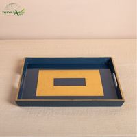 Plateau de service décoratif en bambou laqué fait main, écologique, avec accents dorés, personnalisable, portable, imperméable et durable pour la restauration