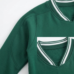 Sweat-shirt vert à col en V, logo personnalisé imprimé, unisexe, col rayé, manches longues, style universitaire, streetwear, pull-over, vente en gros OEM - Product Image 3