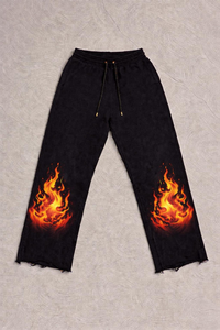 Ensemble sweat à capuche et pantalon noir pour homme, motif flamme et logo tigre, survêtement décontracté pour l'automne, collection Fire Athlete Industry - Product Image 2
