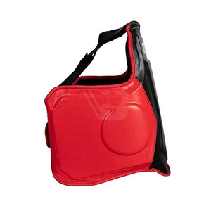 Protection de Poitrine de Boxe à Taille Ajustable en Promotion, Protection de Poitrine avec Logo Personnalisé Fabriquée au Pakistan - Product Image 2
