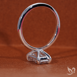 แหวนเพชรทรงรัศมี 2 กะรัต ได้รับการรับรองจาก IGI เพชรเพาะเลี้ยงสำหรับผู้หญิง แหวนหมั้นและแต่งงาน ของขวัญ แหวนทองคำขาว 18K - Product Image 4