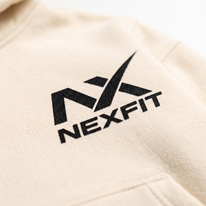 Conjunto Deportivo de Felpa Crema, Sudadera con Capucha y Pantalones Jogger a Juego con Logotipo Personalizado - Product Image 5