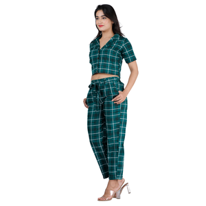 Conjunto coordinado de 2 piezas a cuadros verdes para mujer, camisa corta con botones en la parte delantera y pantalones con cordón de cintura alta, conjunto informal a juego - Product Image 3