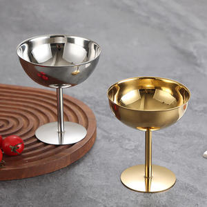 Bol à glace en acier inoxydable en forme de gobelet avec pied |   Gobelet à dessert haut de gamme pour café, restaurant et service de traiteur - Product Image 6