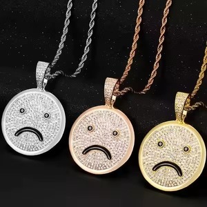 Pendentif visage triste avec micro-pavé de strass en cristal, plaqué argent 925, bijou unisexe style hip-hop - Product Image 1