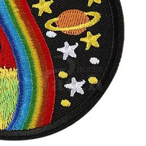 Écussons tissés de qualité supérieure en tissu durable pour la décoration de vêtements et la promotion de l'identité de marque - Product Image 5