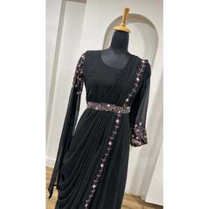 Vestido de Fiesta XL con Lentejuelas y Bordado Dori para un Look Elegante - Product Image 2