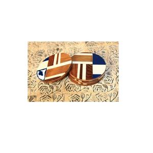 Sous-verres carrés uniques en résine et en bois pour la maison et la cuisine Sous-verres de tasses à thé de qualité supérieure pour hôtel et restaurant - Product Image 2