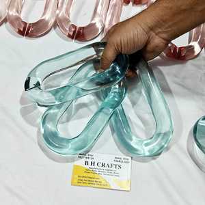Eslabones de Cadena con Forma de Búho Hechos a Mano, Ecológicos y Personalizables, en Tamaño Extra Grande, Opciones Transparentes/Multicolor, Estilo Moderno para Regalos - Product Image 4