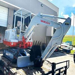 Miniexcavadora Takeuchi TB280FR con capacidad de 8.5T, motor Laidong, bomba de motor con movimiento lateral y rotación completa - Product Image 2