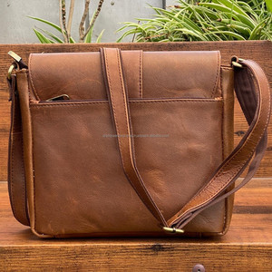 Manufacturer Men's Vintage Full Grain Leather Satchel Messenger Bags Genuine Leather Business Shoulder Bags for Work & Commute - Product Image 5