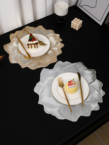 Manteles Individuales Florales Tabletex, Manteles Individuales Dorados, Manteles Individuales de <span class=keywords><strong>Vinilo</strong></span> para <span class=keywords><strong>Mesa</strong></span> de Comedor, Manteles Individuales Metálicos Reutilizables Brillantes Dorados para Bodas - Product Image 3